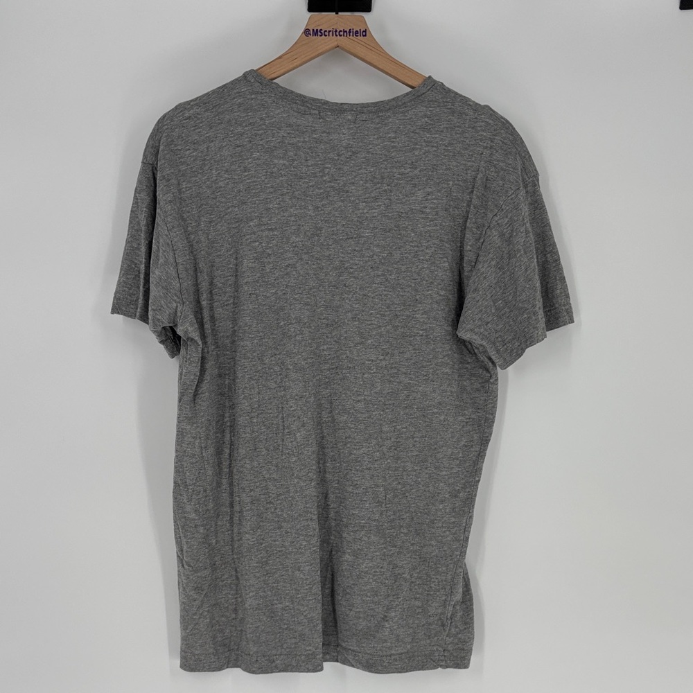 Altar’d State Gray T-Shirt with Large Orange Tiger Face Graphic medium - Picture 4 of 4